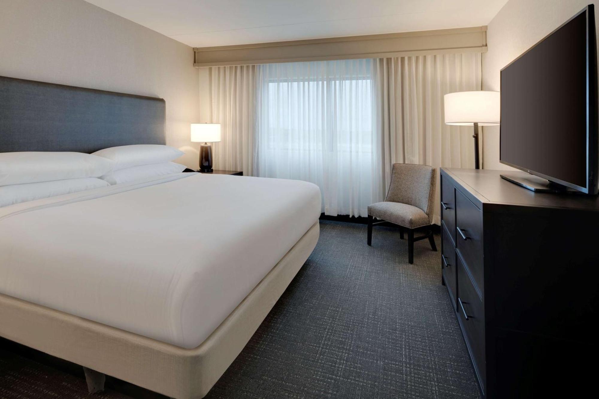 Embassy Suites By Hilton Detroit Troy Auburn Hills Esterno foto