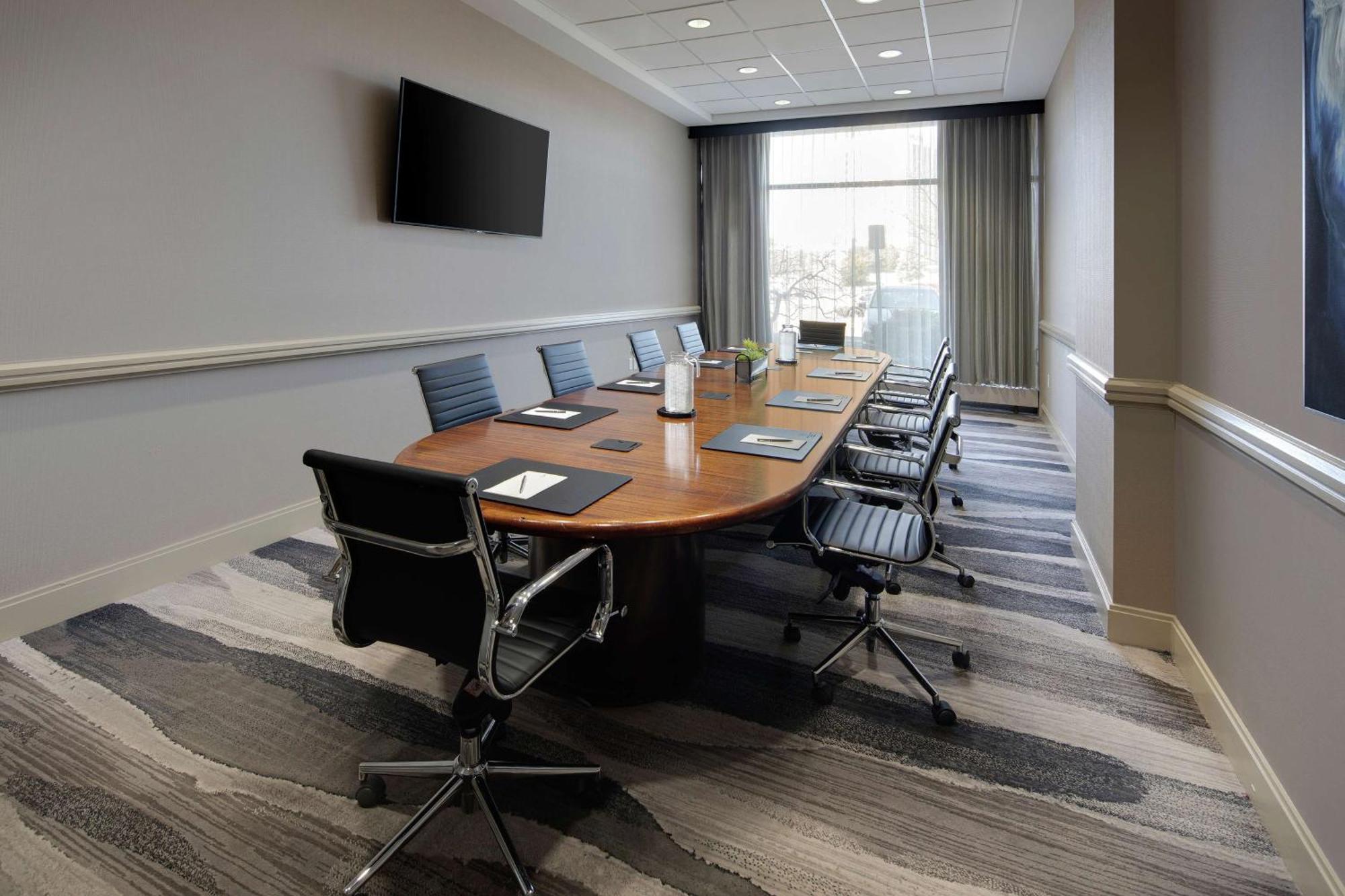 Embassy Suites By Hilton Detroit Troy Auburn Hills Esterno foto