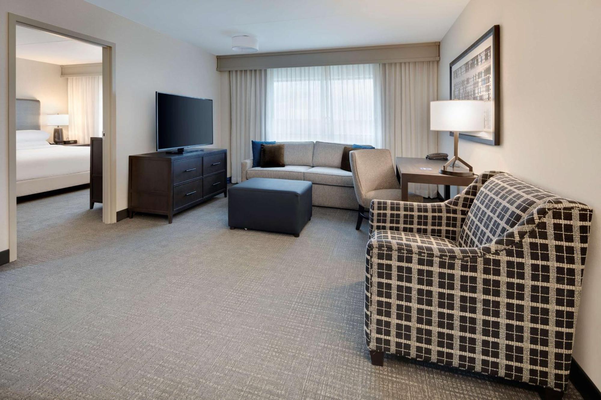 Embassy Suites By Hilton Detroit Troy Auburn Hills Esterno foto